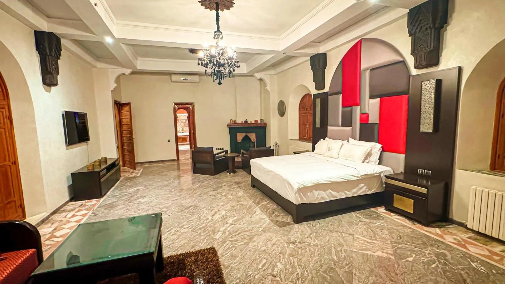 Charming Luxury Villa - Pool & Hot Tub Marrakesh
