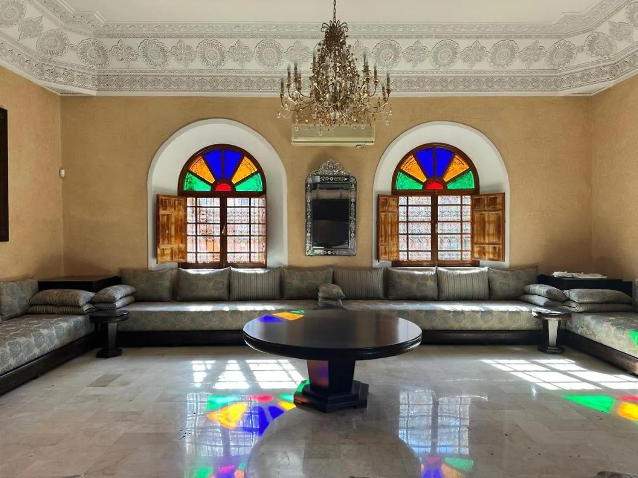 Charming Luxury Villa - Pool & Hot Tub Marrakesh