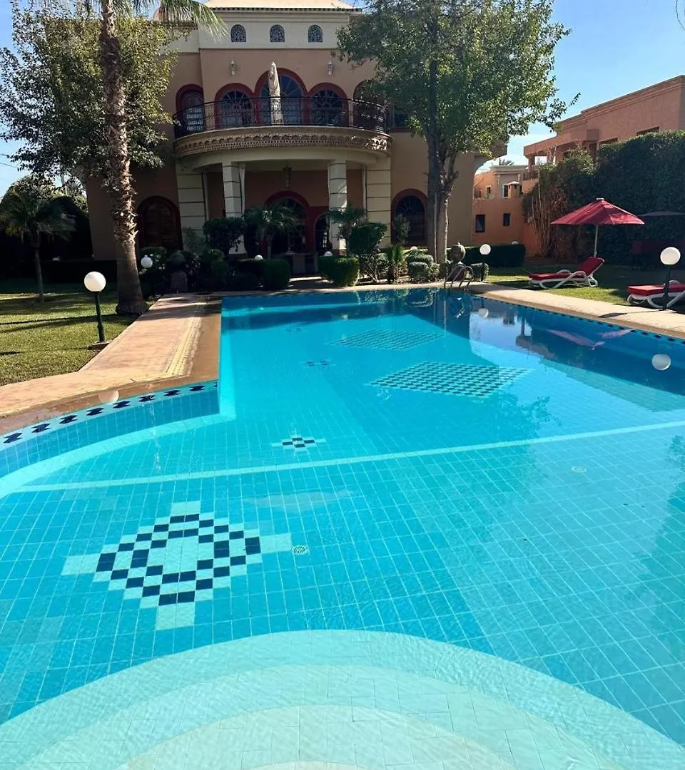 Charming Luxury Villa - Pool & Hot Tub Marrakesh Marruecos