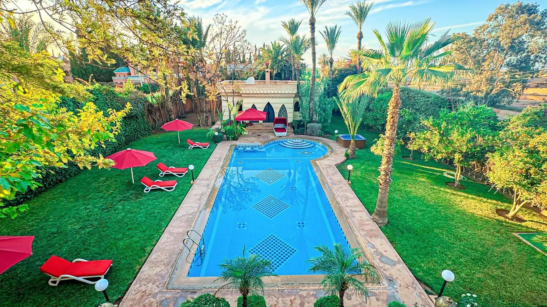 Charming Luxury Villa - Pool & Hot Tub Marrakesh
