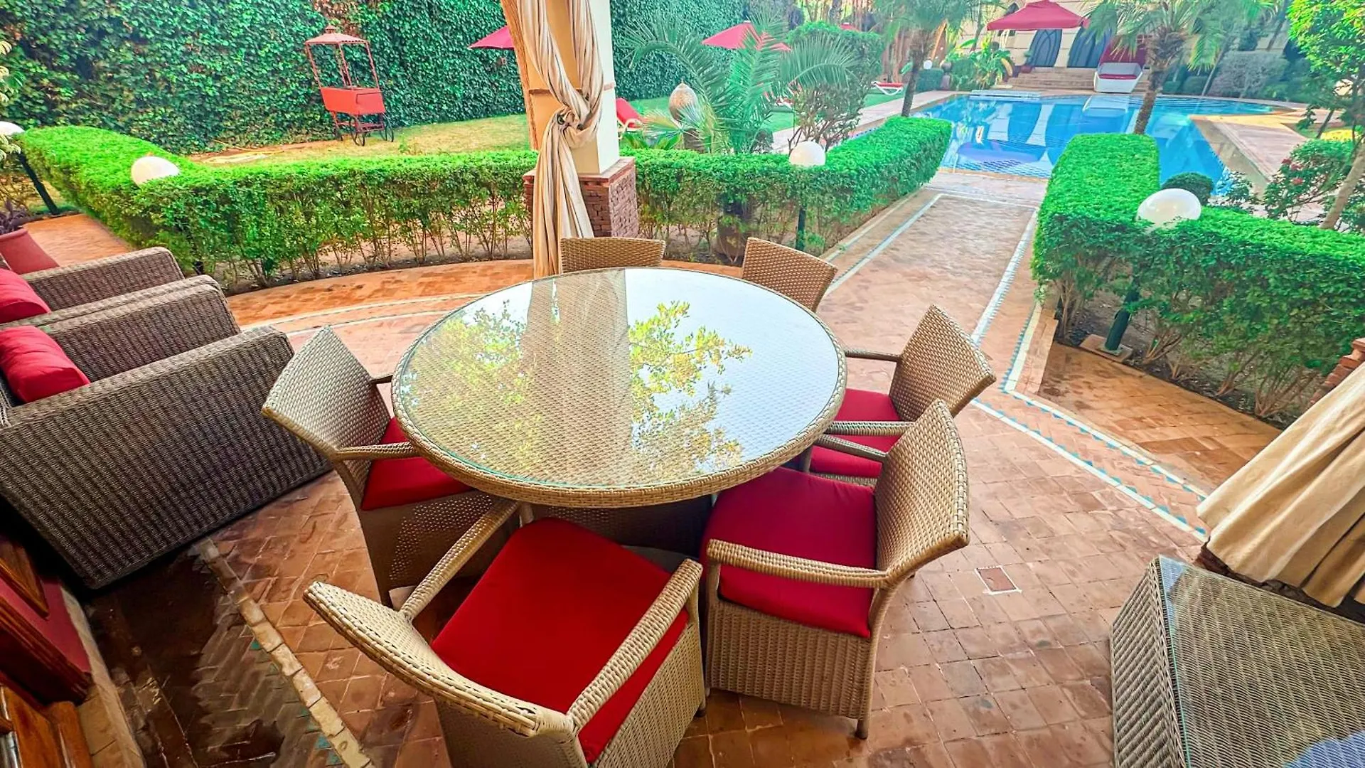 Charming Luxury Villa - Pool & Hot Tub Marrakesh